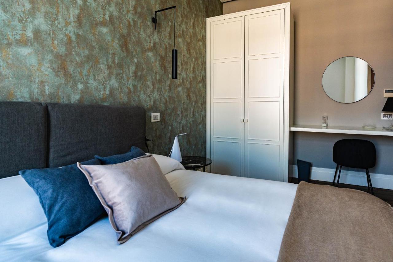 Ad Maiora Boutique Suite Неаполь Экстерьер фото
