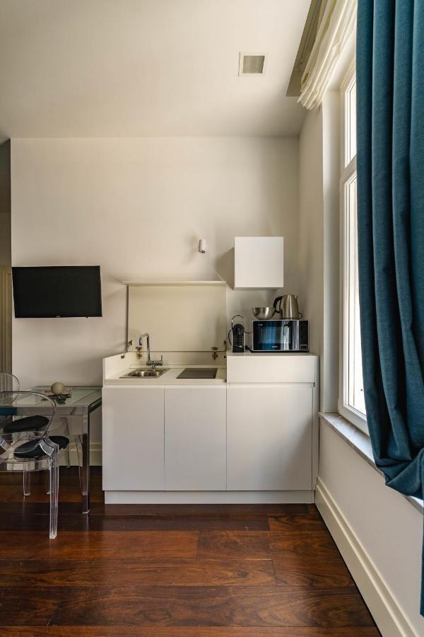 Ad Maiora Boutique Suite Неаполь Экстерьер фото