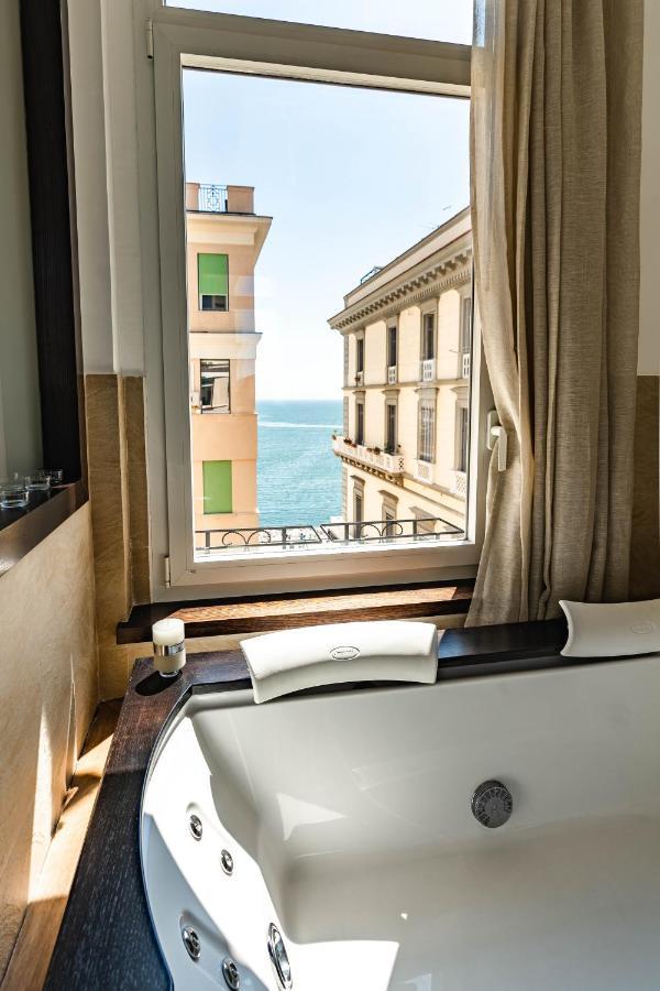 Ad Maiora Boutique Suite Неаполь Экстерьер фото